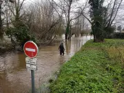 Gironde : vigilance rouge maintenue face aux crues et inondations ce lundi