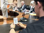 Gradignan célèbre l'entrée en citoyenneté de 450 jeunes électeurs