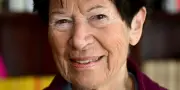 Helga Nowotny, pionnière de la recherche européenne, publie son mémoire sur la sagesse du futur
