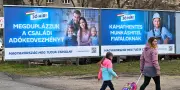 Hongrie : une mère de trois enfants critique la politique nataliste d'Orban