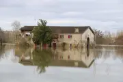 Inondations en Gironde : une décrue interminable malgré le début du retrait des eaux