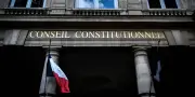 Le Conseil constitutionnel renforce la protection des membres des commissions paritaires