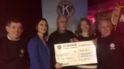 Le Kiwanis de Montpellier offre 2000€ à l'association Epanouî pour les jeunes autistes