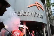 Le Sénat rejette la nationalisation d'ArcelorMittal, un projet soutenu par la gauche et les syndicats