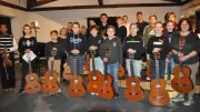 Les élèves guitaristes d'Anduze enchantent l'auditorium malgré la pluie