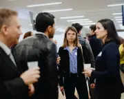 Les réseaux d'anciens élèves, un atout décisif pour les carrières professionnelles