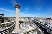 L'interdiction des pyjamas à l'aéroport de Tampa en Floride s'avère être une farce