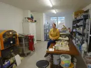 Marianne Naitali, infirmière libérale, ouvre un atelier de poterie à Loiseau