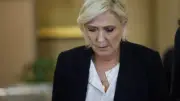 Marine Le Pen conditionne sa candidature de 2027 à l'absence de bracelet électronique