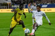 Pau FC s'incline dans un match fou face au leader Troyes en Ligue 2 (4-3)