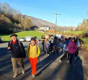 Randonnée à Erretzü : 30 marcheurs préparent la Korrika pour l'euskara