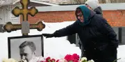 Russie : Deux ans après la mort de Navalny, des hommages discrets au cimetière Borissovo