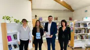Samantha Noiret offre ses livres sur le deuil à la bibliothèque de Canet