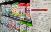 Scandale des laits infantiles : nouvelles plaintes et analyses déléguées en Belgique