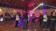 Soirée disco au Foyer rural de Tornac : un succès intergénérationnel