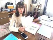 Un herbier illustré des plantes médicinales de l'île de Ré créé par un duo passionné