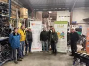 Une semi-remorque humanitaire part de Salies-de-Béarn pour l'Ukraine avec des équipements vitaux