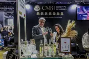 Wine Paris 2026 : Litchis, thés et célébrités illuminent un salon record