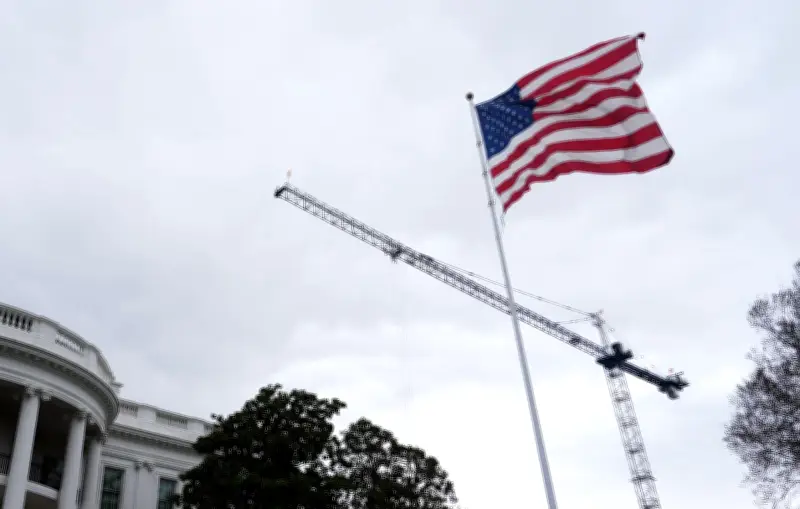 À 14 ans, Dean Roy se présente au poste de gouverneur du Vermont