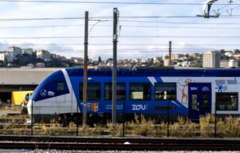 Accident mortel à Saint-Raphaël : un TER percute un poids lourd, le conducteur décédé