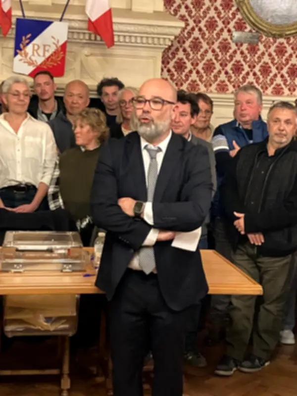 Accusations de détournement de fonds publics lors d'une réunion électorale à Jonzac