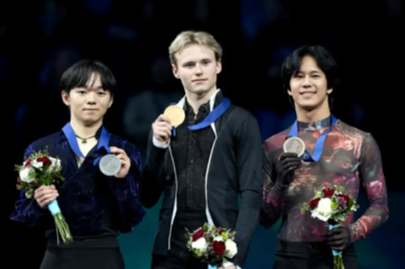 Adam Siao Him Fa : le bond spectaculaire du patineur français aux Mondiaux de Montréal