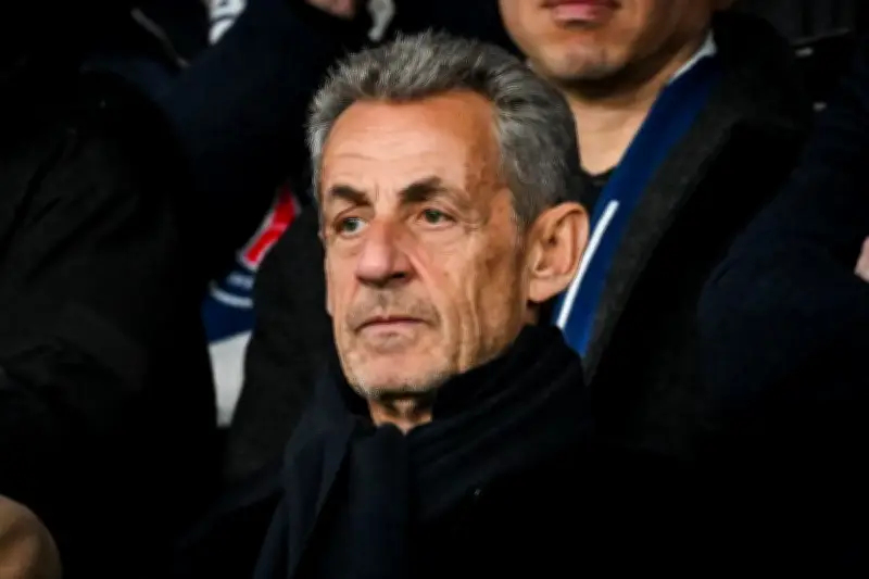 Affaire Bygmalion : Nicolas Sarkozy contraint de purger sa peine ferme, le tribunal refuse la confusion