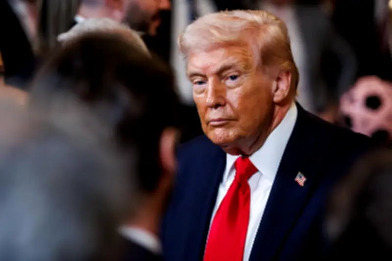 Affaire Epstein : de nouvelles accusations contre Trump révélées dans des documents du FBI