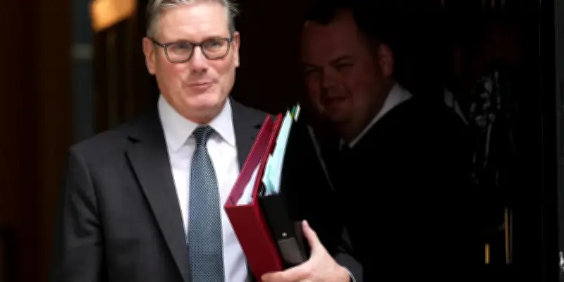 Affaire Epstein : Keir Starmer conscient des risques liés à Peter Mandelson selon des documents
