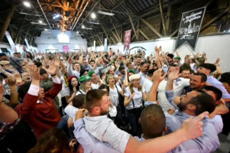 Agen : Des partis de gauche dénoncent un banquet XXL la veille des municipales