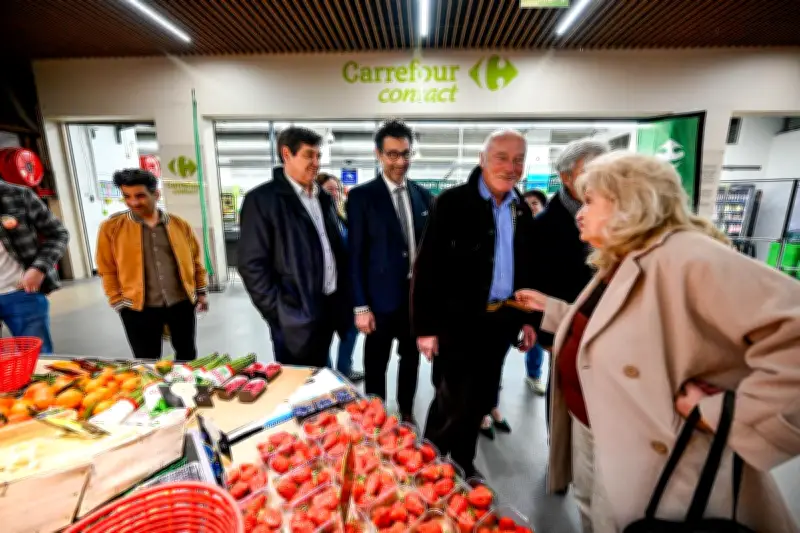 Alain Rousset soutient Laurent Bruneau à Agen et critique Jean Dionis