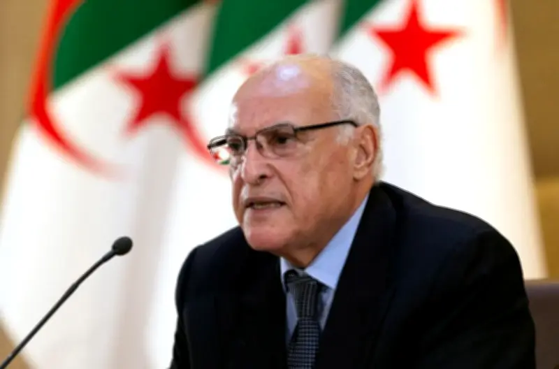 Algérie : une diplomatie prudente face à l'escalade militaire au Moyen-Orient