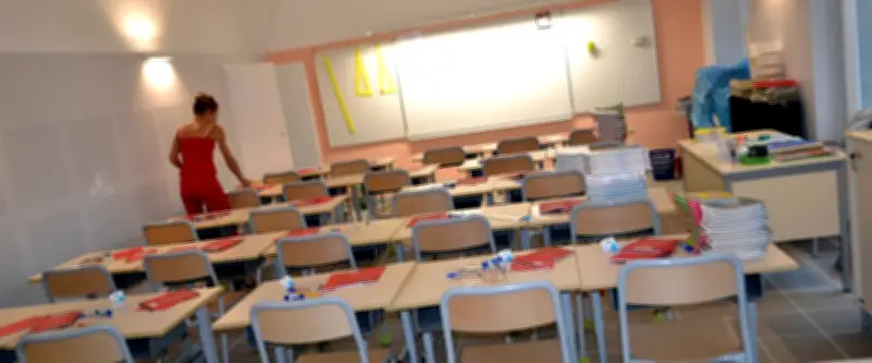 Alès active son plan canicule pour les écoles : bus, eau et salles climatisées