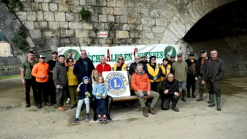 Alès : nettoyage des berges du Gardon pour sensibiliser à la pollution aquatique