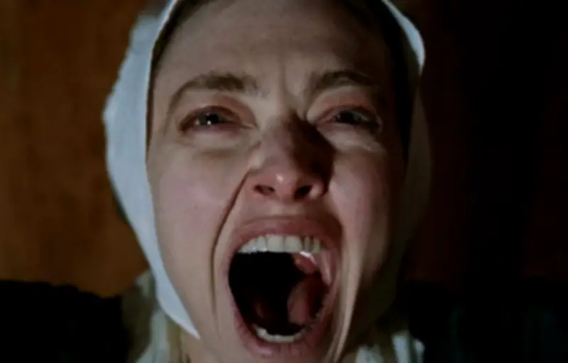 Amanda Seyfried brille dans Le Testament d'Ann Lee, un rôle prophétique ignoré par les Oscars