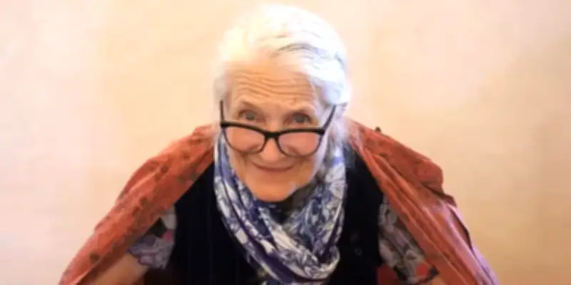 Anne-Marie Cocula, historienne spécialiste de Montaigne, donne une conférence à Sainte-Foy