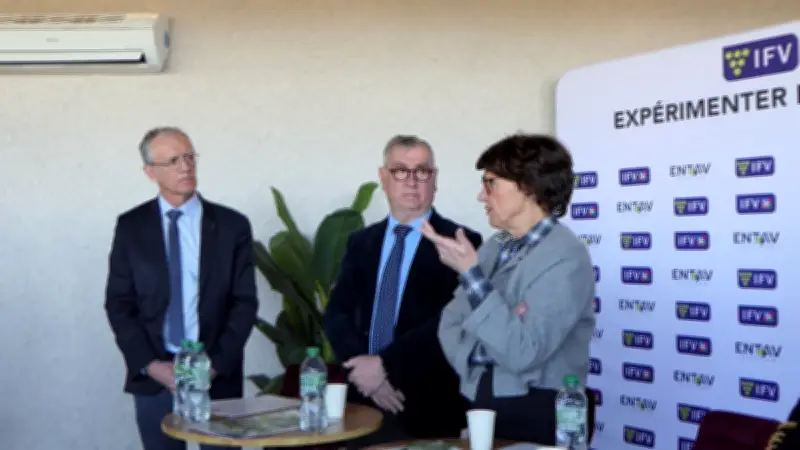 Annie Genevard visite le Centre national de sélection de la vigne au Grau-du-Roi