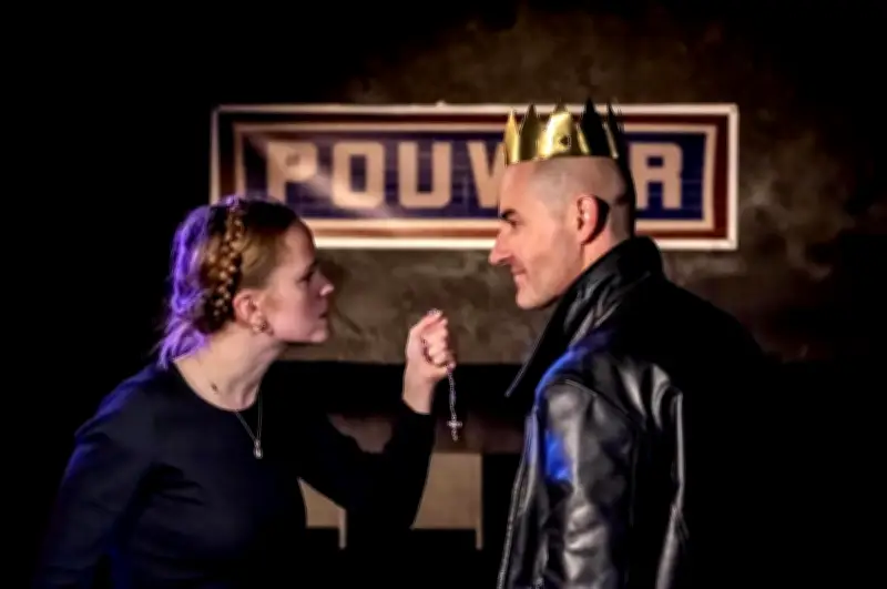 Antony de Azevedo revisite Shakespeare et Gogol au château de Morin