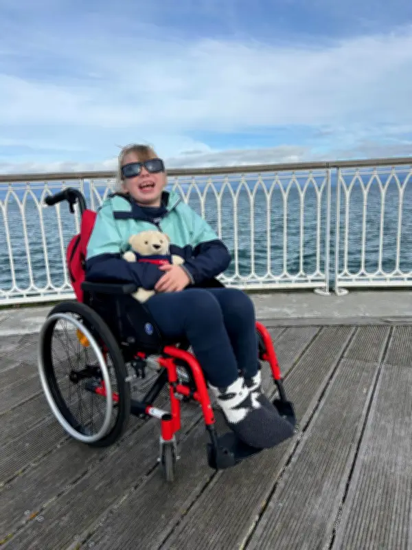 Appel à la solidarité pour Léa, 11 ans, opérée à Bordeaux et rééduquée à Pau