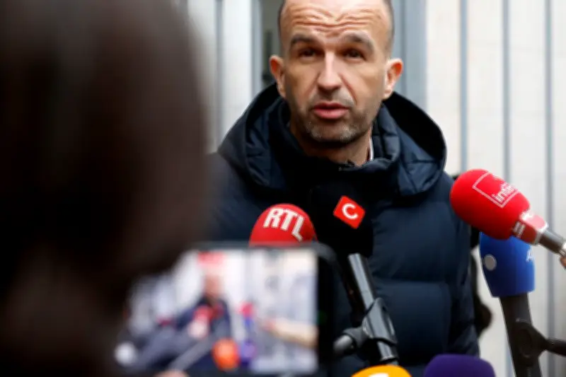 Après le second tour, la gauche règle ses comptes dans les matinales politiques