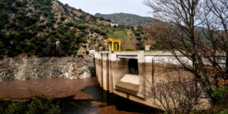 Après un hiver pluvieux, le monde agricole réclame plus de stockage d'eau