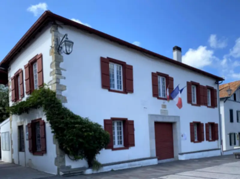 Arbonne : Trois listes s'affrontent pour succéder à la maire sortante dans le village de 2 364 habitants