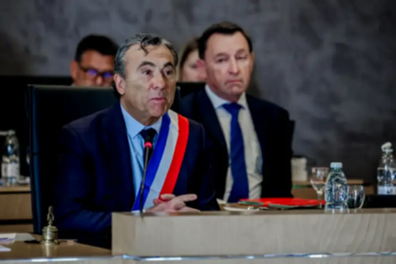 Arcachon : Yves Foulon réélu maire malgré la polémique des insultes