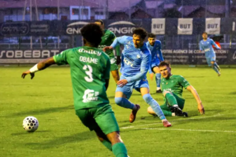 Arthur Saintorens, l'attaquant de l'Aviron Bayonnais qui monte en puissance en N2