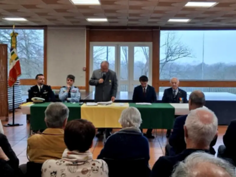 Assemblée générale des médaillés militaires à Mont-de-Marsan : honneurs et exposés