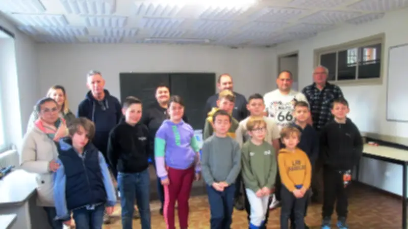 Ateliers pêche pour enfants à Bessèges : initiation aux techniques et au milieu aquatique