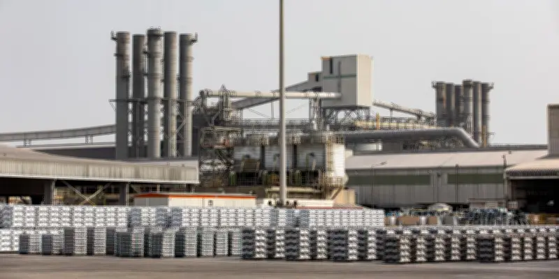 Attaque de drones iraniens contre Emirates Global Aluminium au Moyen-Orient