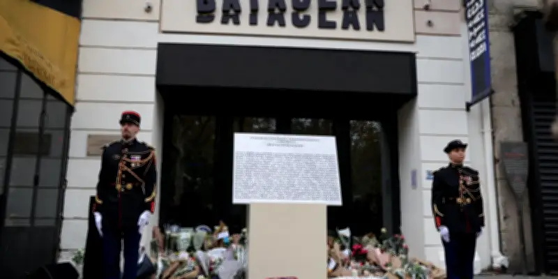 Attentats du Bataclan : les policiers de la BAC 75N exclus des décorations