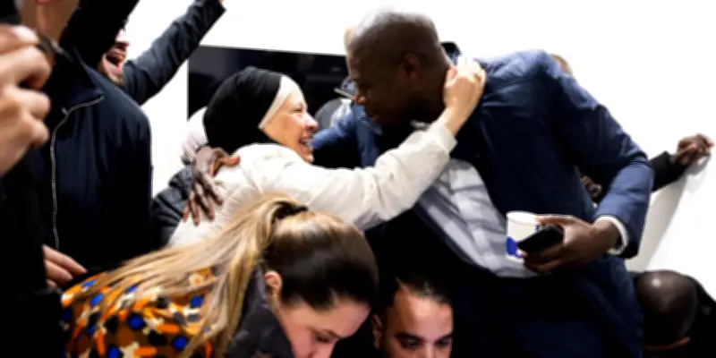 Au Blanc-Mesnil, Demba Traoré crée la surprise face à Thierry Meignen de l'extrême droite