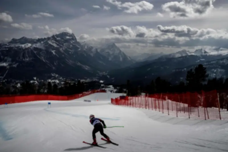 Aurélie Richard décroche l'argent au super combiné, son troisième podium à Milan-Cortina